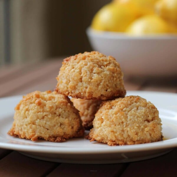 (gluten-free, paleo) Meyer Lemon Coconut Macaroons | www.downshiftology.com