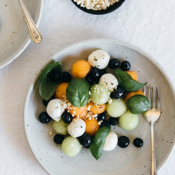 Melon mozzarella salad with basil. A delicious and healthy summer salad.