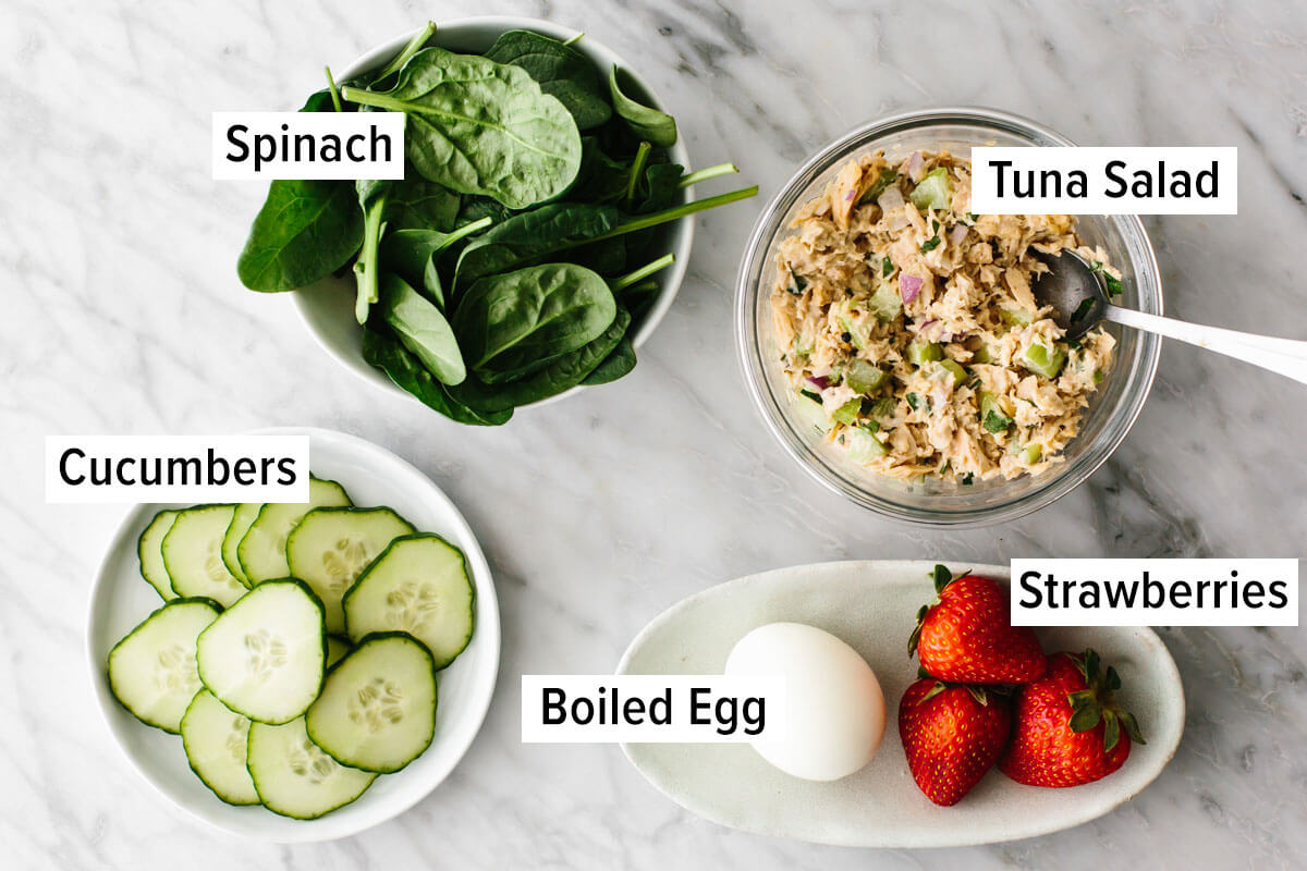 This budget meal prep shows that healthy eating doesn't have to break the bank. Turn 11 prepped ingredients into 7 meals that costs $3 or less! Ingredients for a bento box budget meal prep