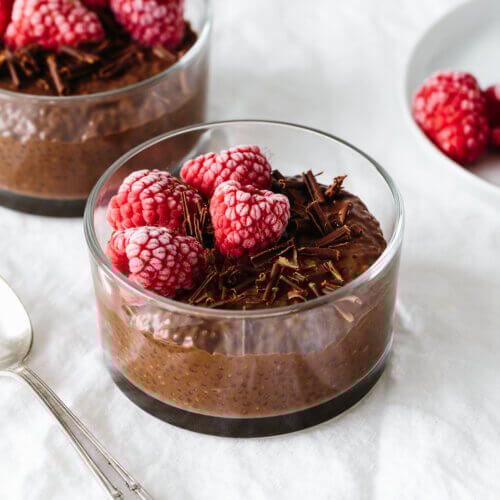 Why “Is This Breakfast or Dessert?” People Are Obsessed With This Chocolate Chia Pudding 4 Image