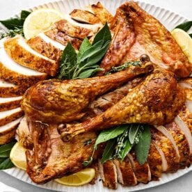 How to carve a turkey tutorial.