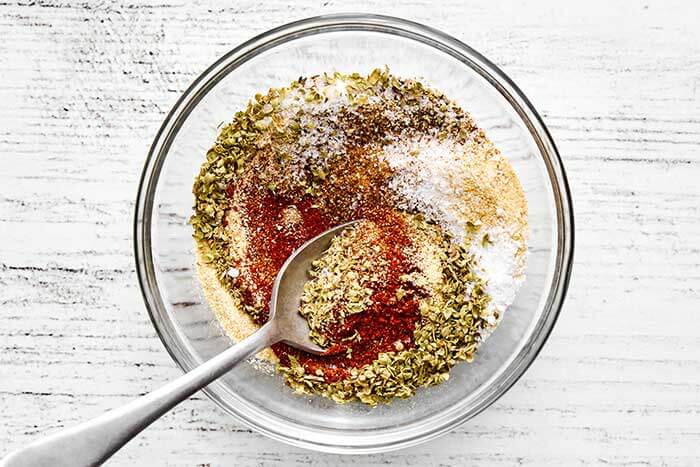 Pork chop spice rub in a bowl.