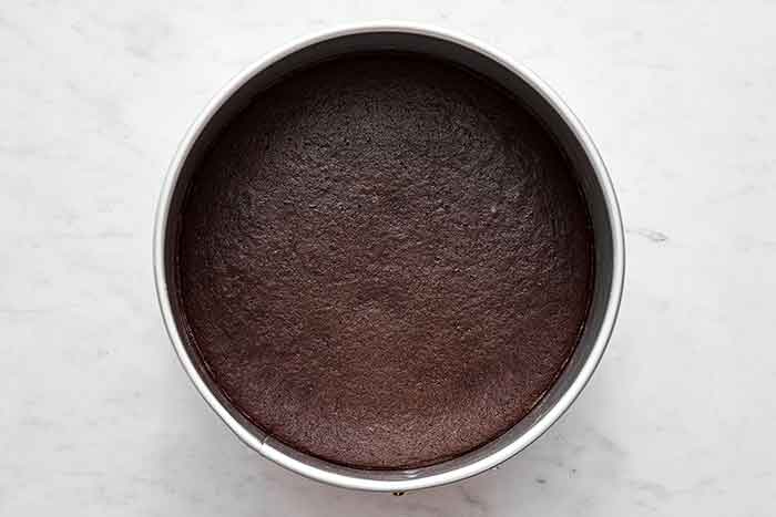 Baked chocolate cake.