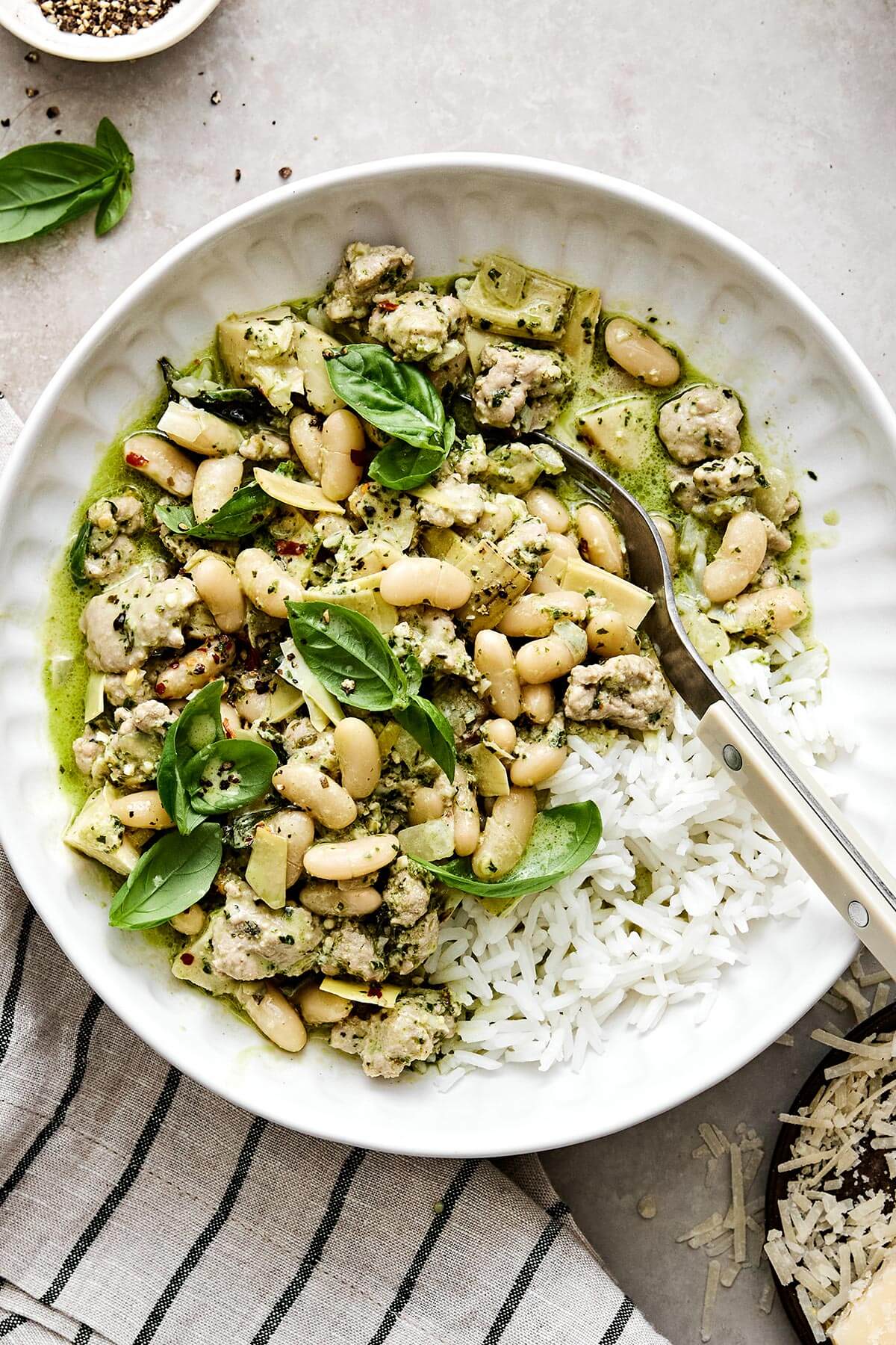 A bowl of rice and ground turkey skillet.