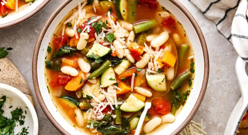 Minestrone soup recipe.