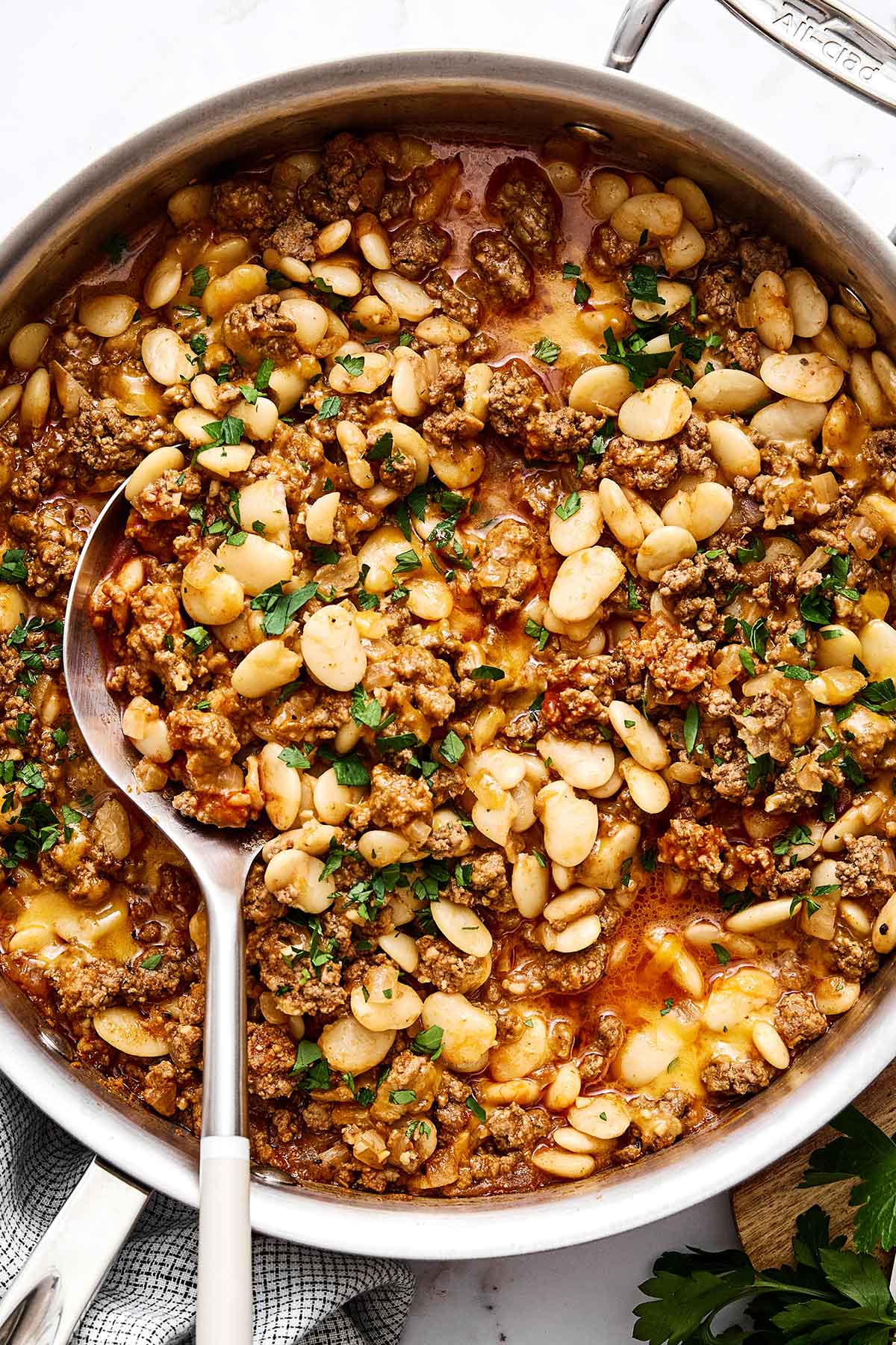 Healthy hamburger helper in a pan.