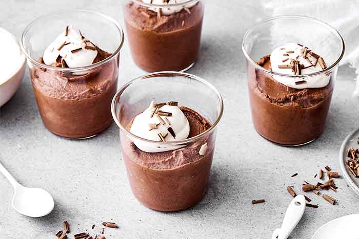 How to make chocolate mousse.