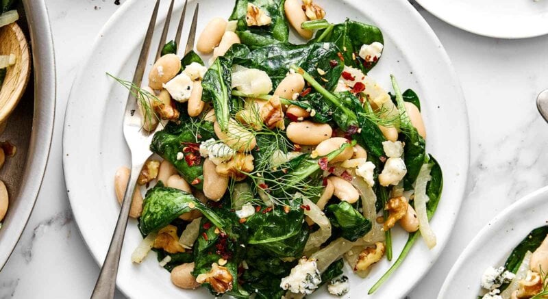 Warm spinach and white bean salad recipe.