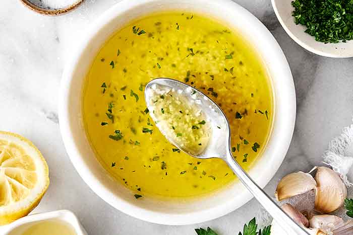 How to make lemon garlic butter sauce.
