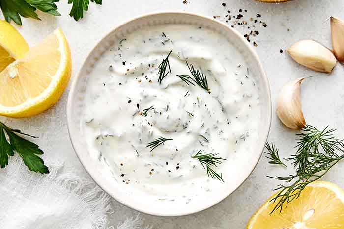 How to make lemon dill yogurt sauce.